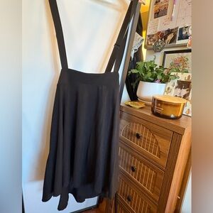 Hot Topic 1X Suspender Skirt
